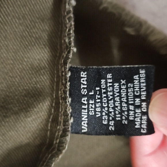 Vanilla Star camo overalls dress - Picture 7 of 7